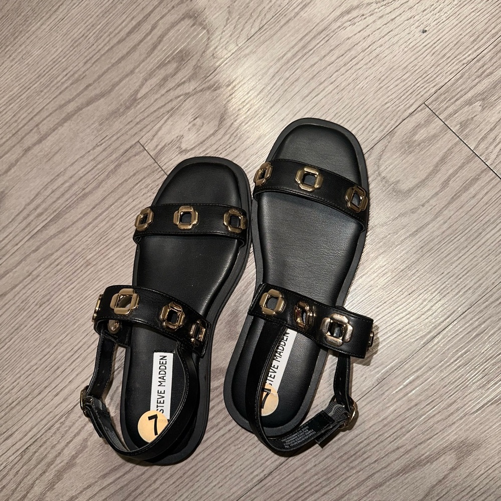 Steve Madden Gladiator Black and Gold Sandals